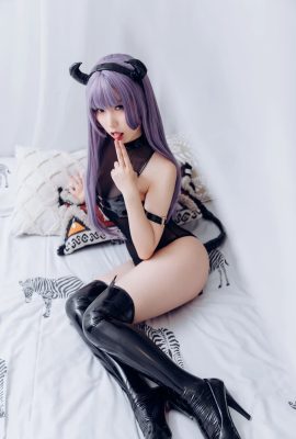 Taro Yuoko SJ succubus berambut ungu