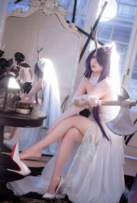 Cosplay Rioko Ryoko Azur Lane Golden Rusa