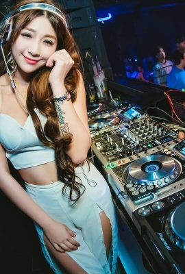 Rave club-2016.2.19(Jumaat)(QDJ-dewi seksi Candice) (34P)