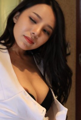 (Penggambaran peribadi model Cina) Model cantik-Kathy kelihatan seperti model cantik Tsukune Hitomi gambar kebajikan penggambaran peribadi berskala besar (4) (50P)