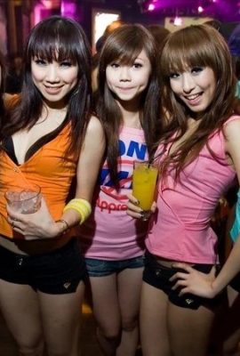 Gadis kelab malam Taiwan(17P)