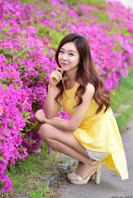 (Siri kaki cantik model Korea) Model kecantikan berkaki panjang Pakaian kuning Sun Yanyan skirt pendek kasut tumit tinggi kaki cantik (17P)