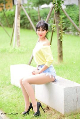 (Siri kaki cantik model Korea) Model kecantikan berkaki panjang Seluar pendek denim Kimune, kasut tumit tinggi dan kaki cantik (50P)