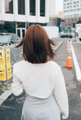 (Han Yeri) Muka perangai dan susuk tubuh muda (54P)