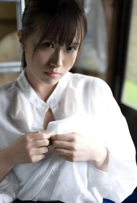 (Shiraishi Miyuki) Gelombang payudara yang menarik sangat bulat dan jelas (24P)