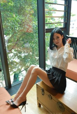 (Siri Menarik IESS) Tiantian Mengucapkan “Skirt Lipit Super Pendek” Xiaoliu (96P)